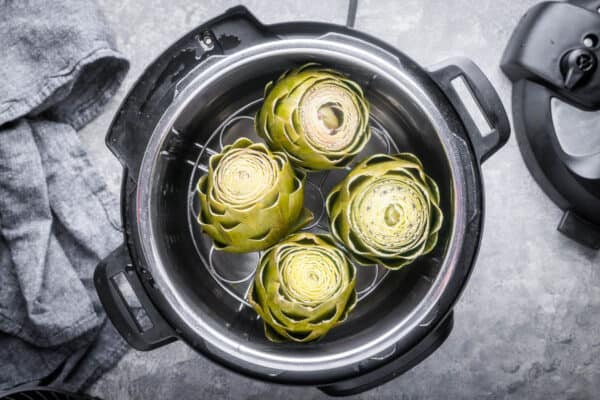 whole steamed artichokes in the instant pot
